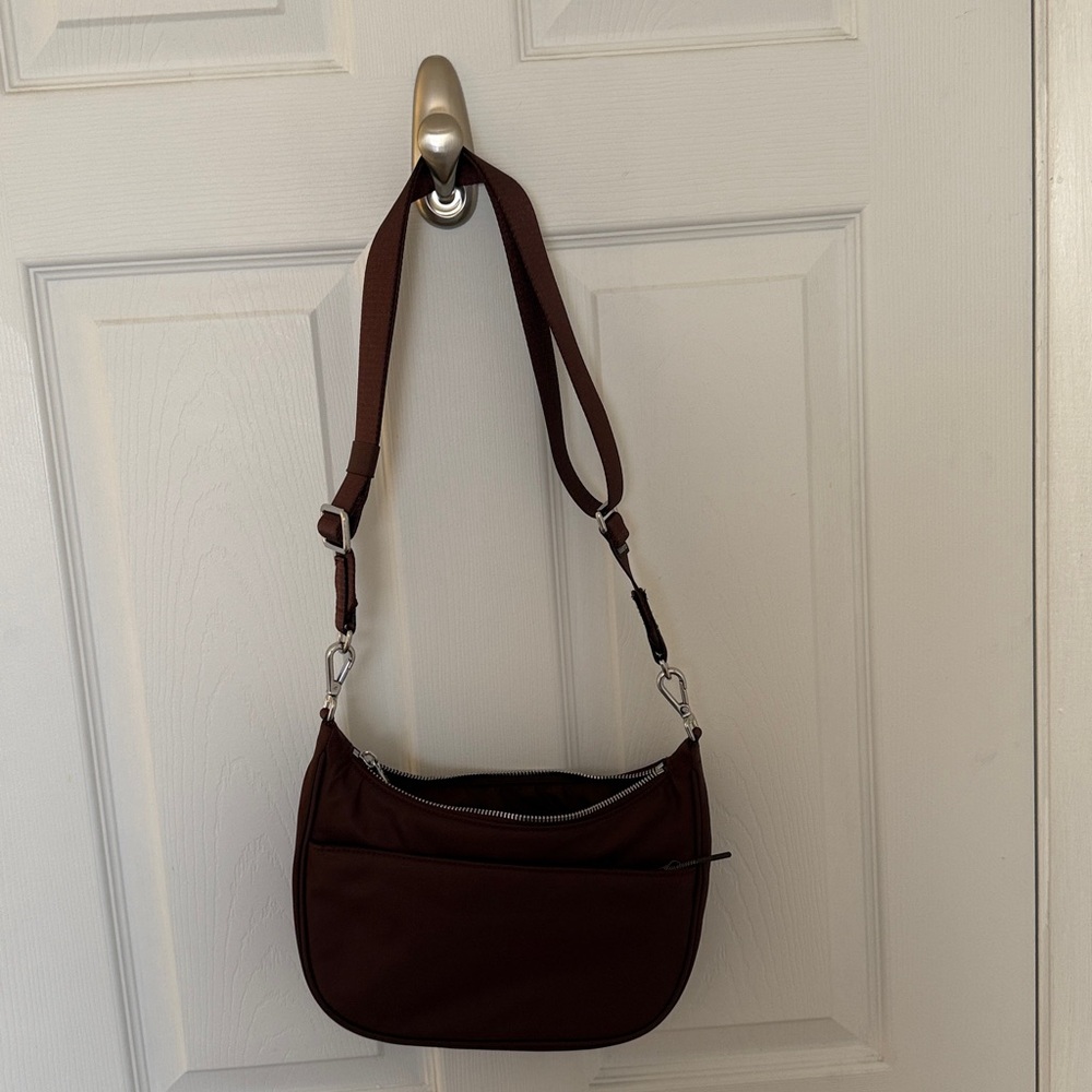 lululemon athletica Dark Brown Crossbody Bag with Adjustable Strap - Picture 2 of 6